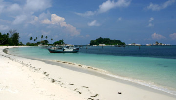 Pantai Tanjung Kelayang
