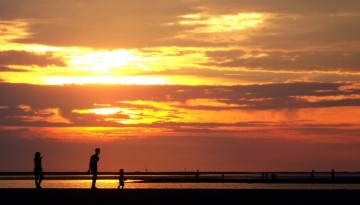 Pantai Tanjung Pendam
